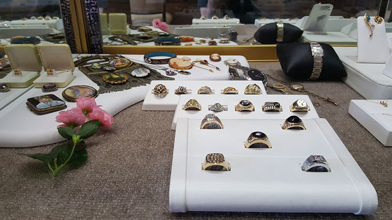Estate jewelry Sale, Save big on Previous Owned Jewelry in