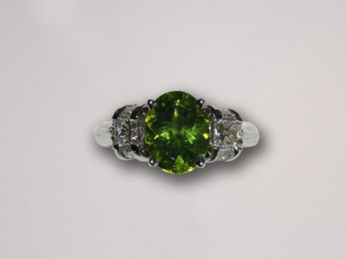 John Wallick Jewelers: White Gold Peridot & Diamond Ring